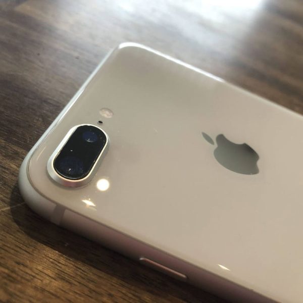 iPhone 8 Plus 256GB Silver - Refurbished - Image 6