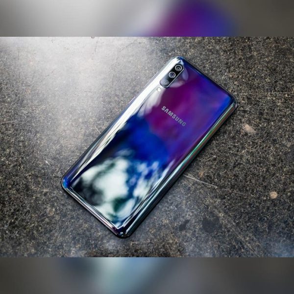 Samsung Galaxy A50 - Refurbished - Image 2