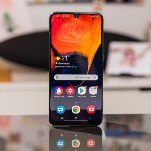 Samsung Galaxy A50 - Refurbished - Image 1